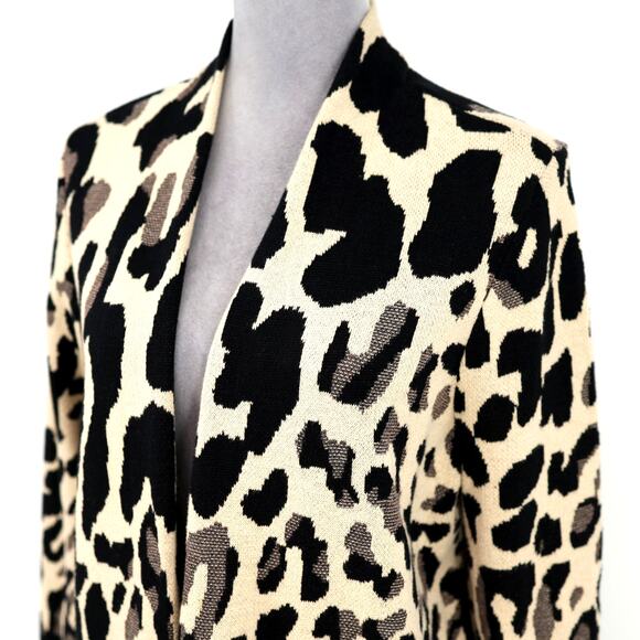 Chicos Sweater 2 Womens Large Beige Black Animal Print Open Cardigan Mob Wife - Picture 8 of 14